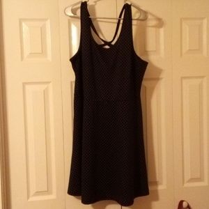 H & M women's black polka dotted dress size extra large